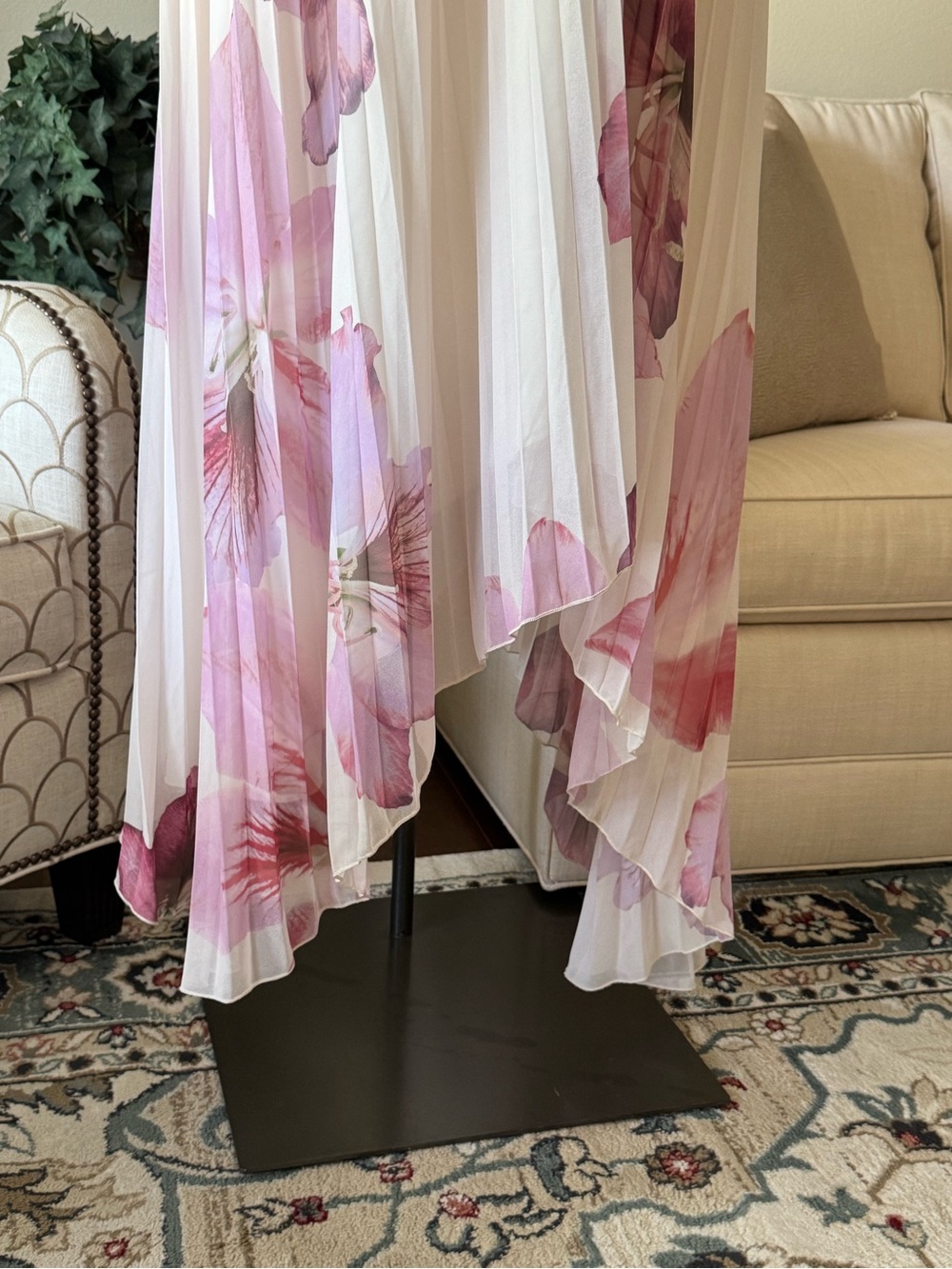Drift Rose Pleated High-Low Maxi Dress By VICI - Picture 6 of 16